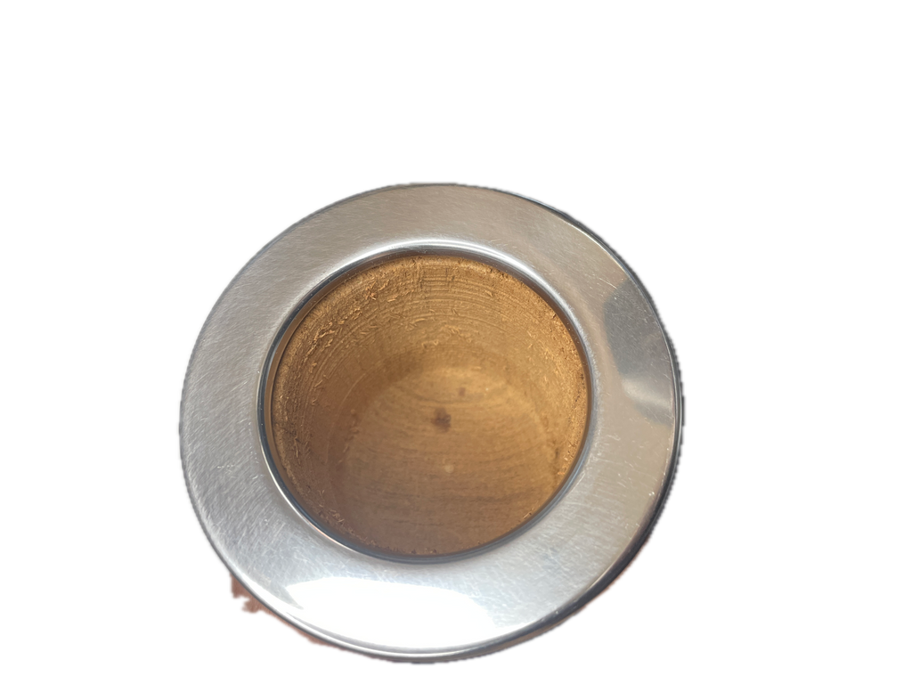 Mate Camionero de copa en madera de algarrobo con aro de acero inoxidable