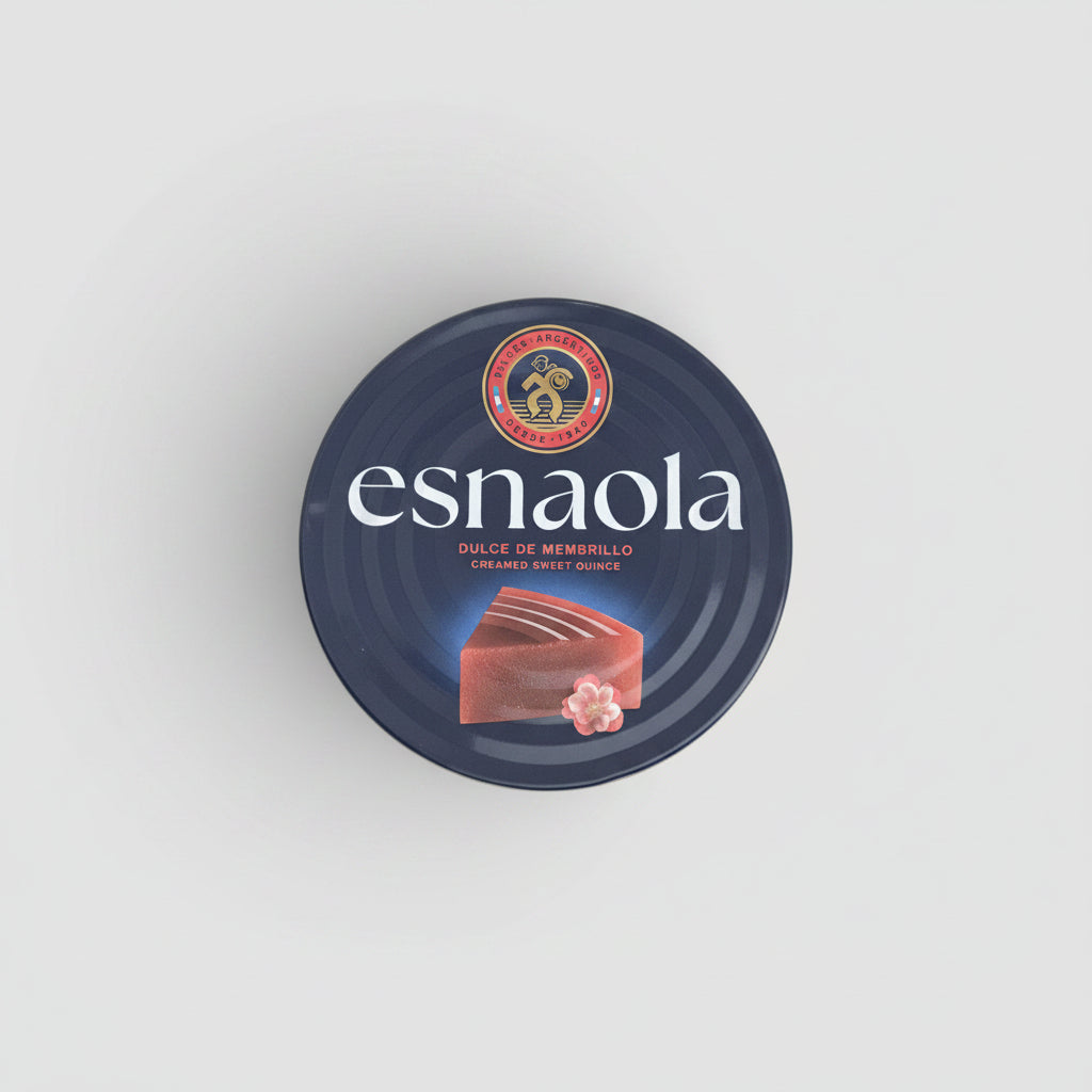 lata de dulce de membrillo